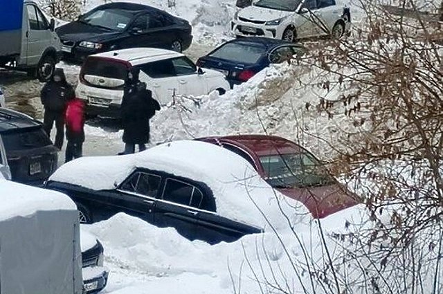 В Подмосковье школьника завалила снегом уборочная техника. Он погиб на месте