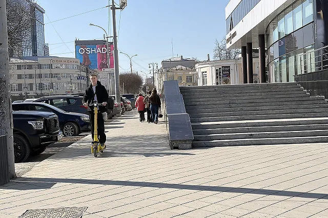 Пользователей электросамокатов хотят верифицировать