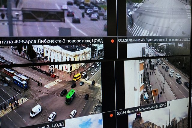 В Екатеринбурге цены на такси выросли в четыре раза из-за ливня и потопа