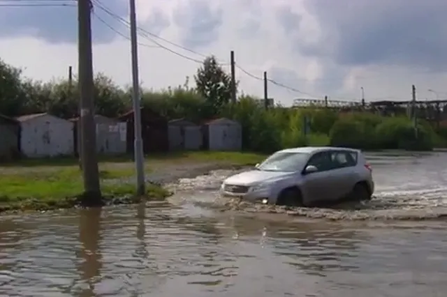 В Екатеринбурге осушат легендарное «Пехотинское море»
