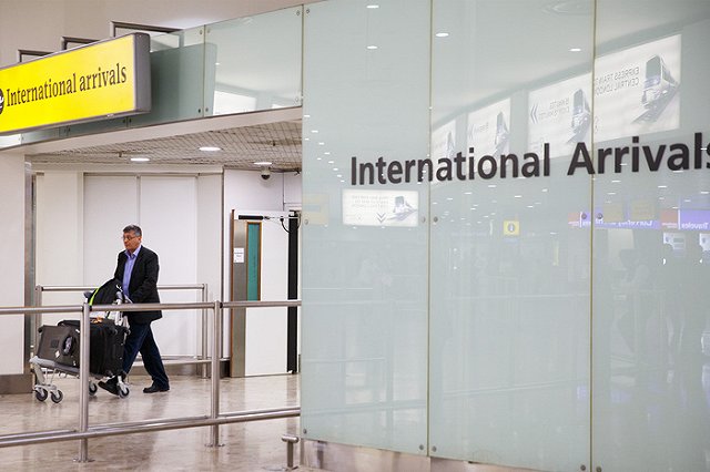 В Кольцово усилили меры безопасности из-за теракта в Стамбуле