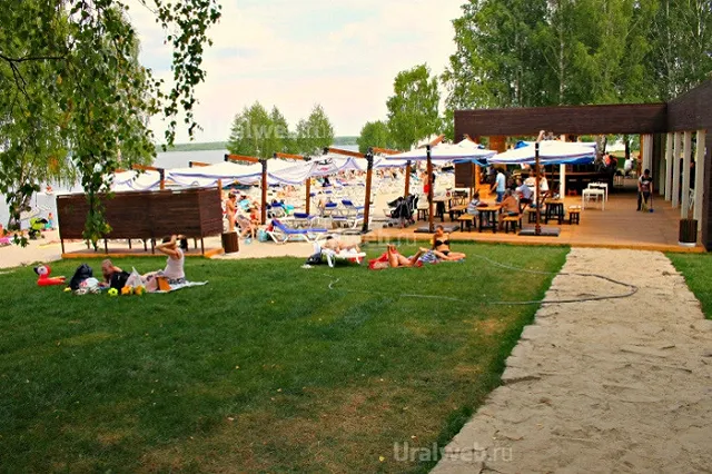 Закрылся один из самых успешных стартапов этого лета — пляж «Огонь»