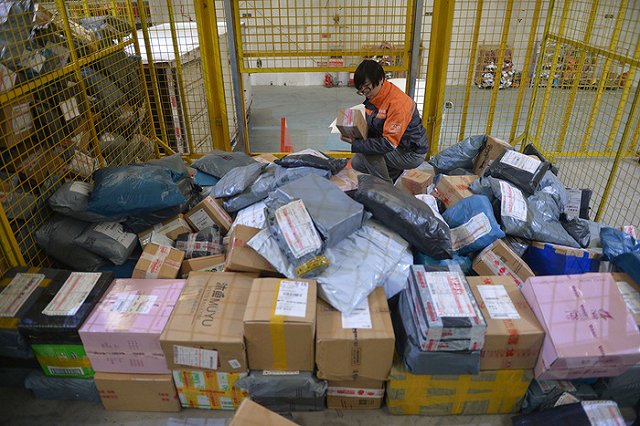 Минфин предложил ввести налог на покупки в зарубежных интернет-магазинах