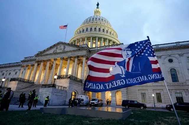 ФБР предупредило о готовящихся вооруженных протестах во всех американских штатах