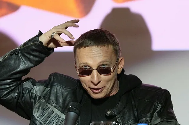 Депутат просит проверить сериал «Интерны» на гей-пропаганду