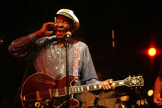 Скончался легендарный американский музыкант Чак Берри