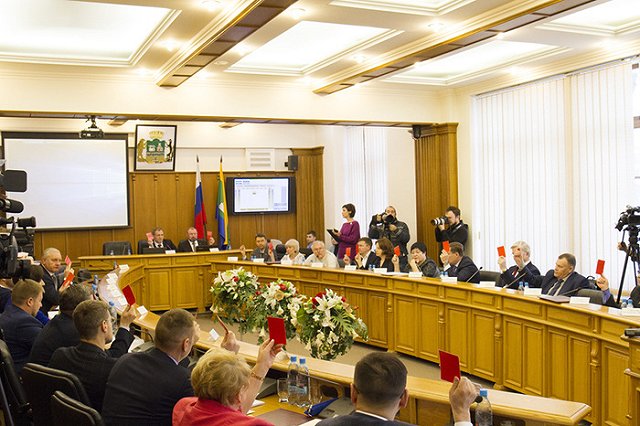 В ЕГД отказались обсуждать бесплатный проезд для студентов