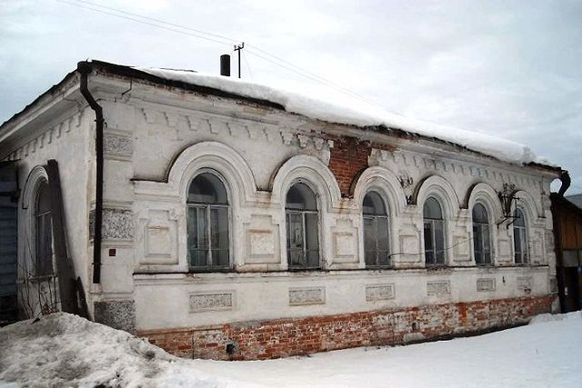 Жители небольшого села своими силами пытаются спасти памятник архитектуры