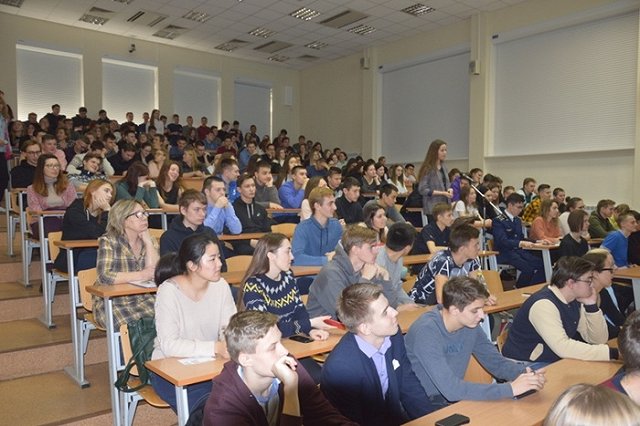 Свердловские силовики нагрянули в УРГУПС