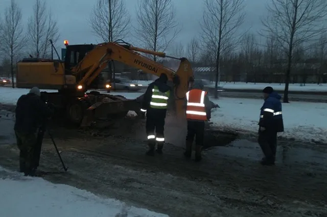В СТК сообщили сроки устранения аварии на перекрестке Тургенева — Первомайская