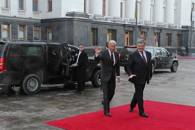 Порошенко поведал об удовольствии от грядущей встречи с Трампом