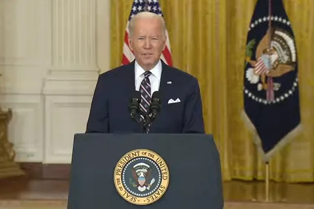 Китай выступил против односторонних санкций в отношении России