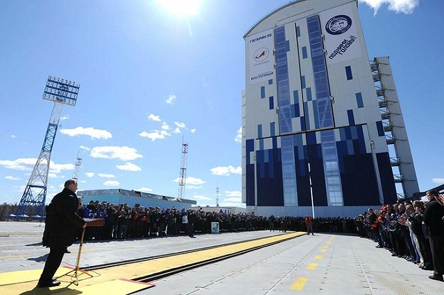 Спецкомиссия едет в Екатеринбург из-за срыва первого старта на «Восточном»