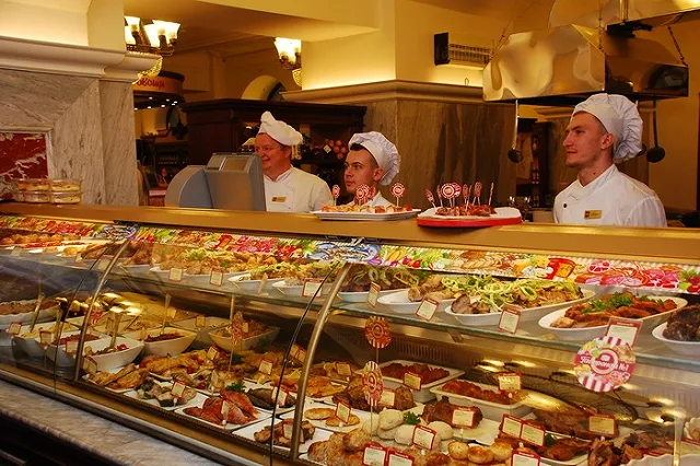 Средний класс отказался возвращаться к докризисным стандартам потребления