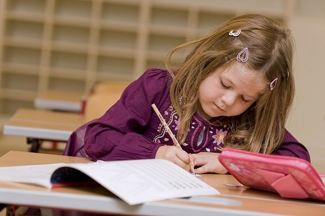 Власти Татарстана дали рекомендации после раздевания школьницы на ЕГЭ