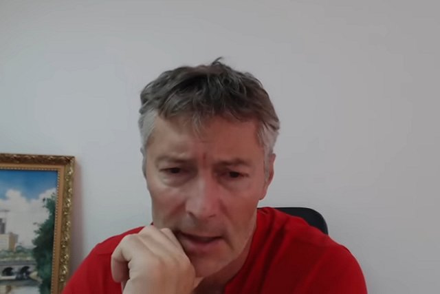 Суд в Екатеринбурге днем в четверг изберет меру пресечения Ройзману