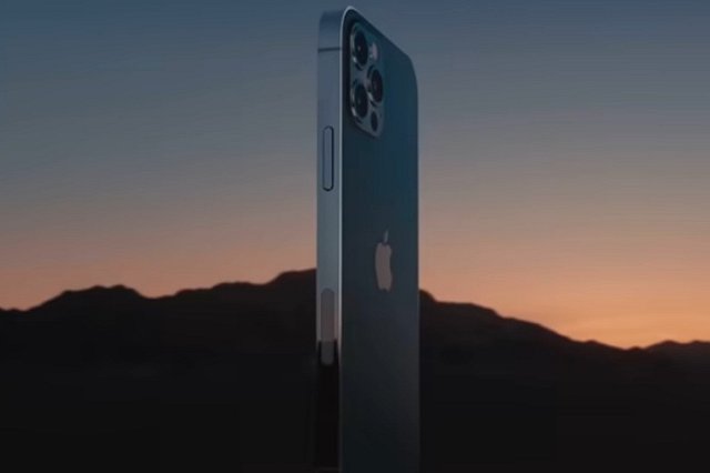 В Уфе школьник покончил с собой из страха не сдать ОГЭ и попросил положить в гроб айфон