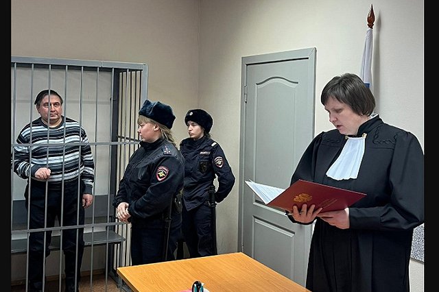 Экс-министра свердловского ЖКХ Николая Смирнова отправили в СИЗО