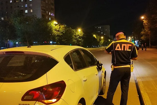 В Екатеринбурге мужчина за рулём иномарки насмерть сбил пешехода