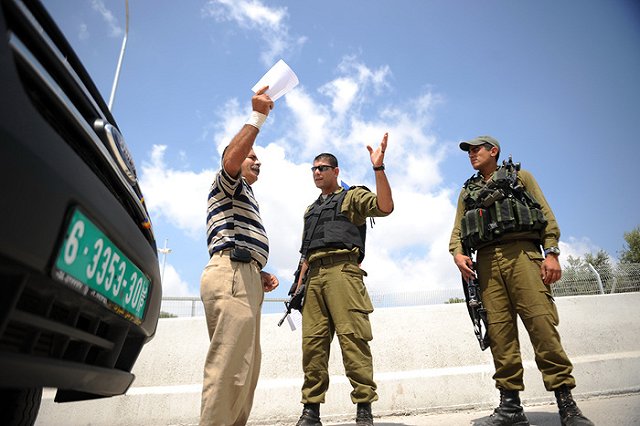 Два человека стали жертвами обстрела посетителей бара в Тель-Авиве