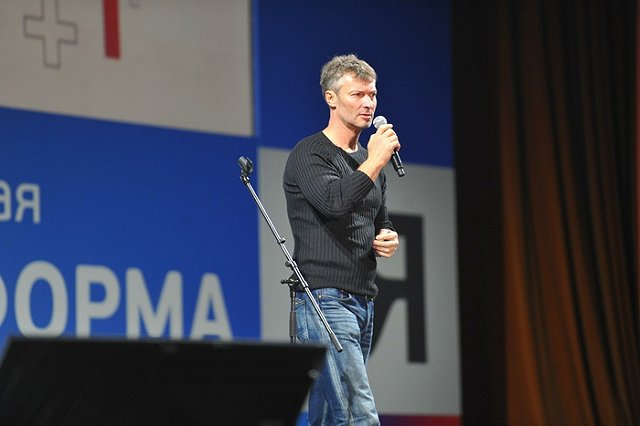 СМИ: Кремль согласовал избрание Ройзмана в Госдуму