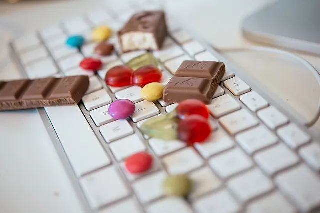 Ставропольскую школьницу оштрафовали на 50 тыс. за комментарий к видео