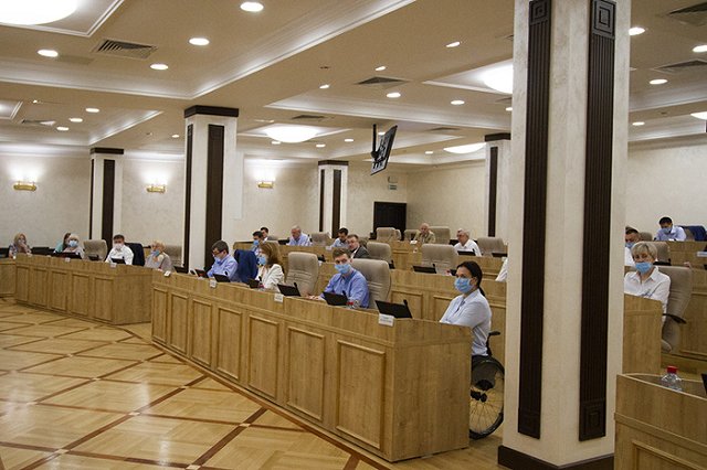 После смерти Елены Дерягиной всех депутатов ЕГД проверят на COVID-19