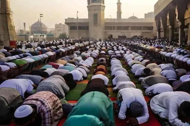 МИД Таджикистана заявил о массовых отказах его гражданам во въезде в Россию