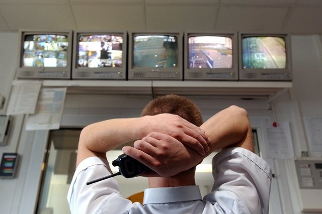 Депутат установил видеокамеру в туалете, чтобы подглядывать за женщинами