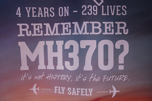 СМИ сообщили, что найден пилот пропавшего малайзийского «Боинга»