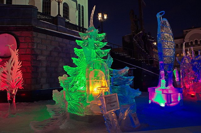 В Екатеринбурге лучшие скульпторы создадут ледяные статуи ангелов и космонавтов