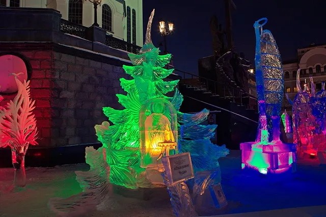 В Екатеринбурге лучшие скульпторы создадут ледяные статуи ангелов и космонавтов