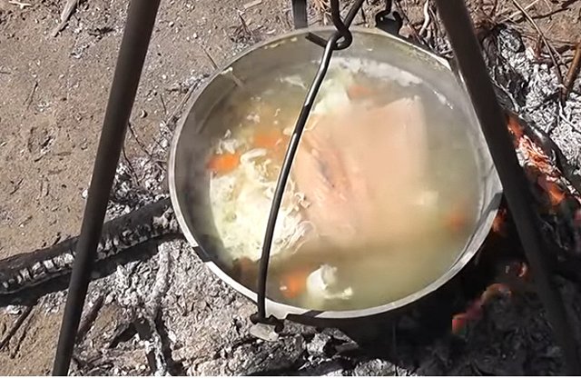 На Урале чиновника застали за нарушением противопожарного режима