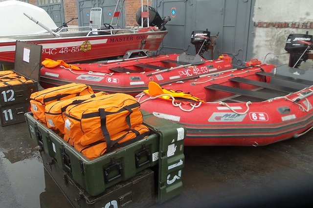 Проход по льду городского пруда закрыт в Екатеринбурге