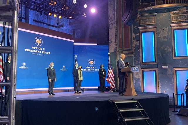 Псаки: Байден выскажется по ситуации с Навальным, когда посчитает нужным