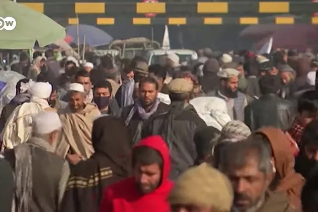 В Афганистане провалившийся в колодец ребенок умер сразу после своего спасения