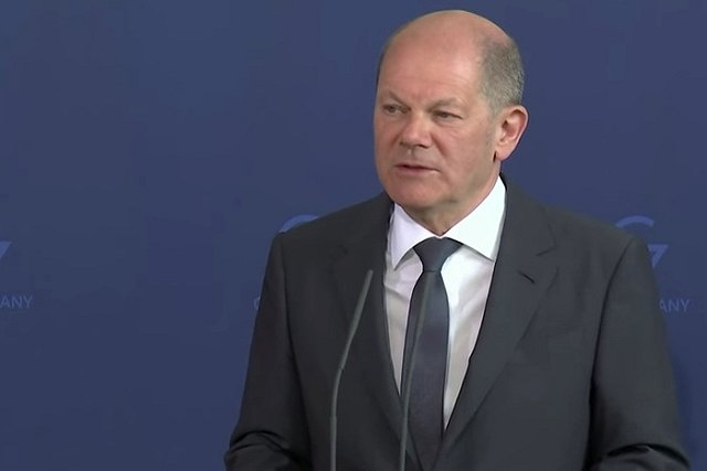 Шольц заявил, что Германия «не может себе позволить» отказ от российского газа