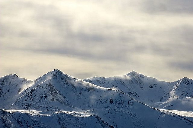 Начальник лагеря: доставить Наговицину с пика Победы невозможно