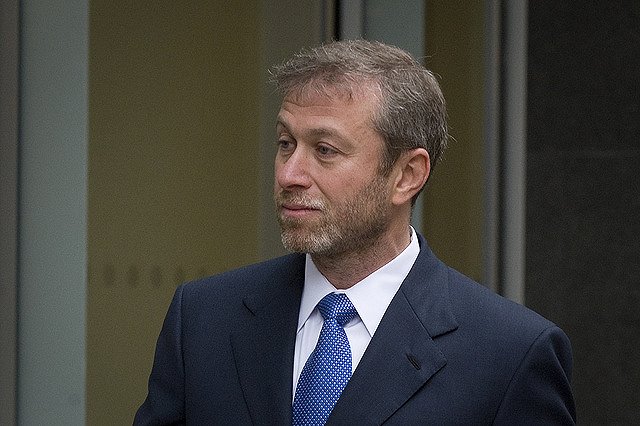 Даша Жукова и Роман Абрамович опровергли слухи о размолвке