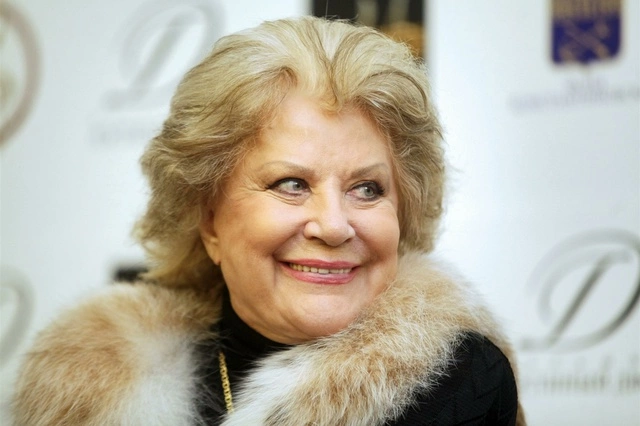 Екатеринбуржцам, собиравшимся на концерт Елены Образцовой, возвращают деньги