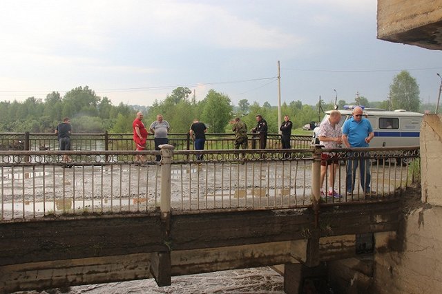 Двое детей и двое взрослых утонули за один день в реках Свердловской области