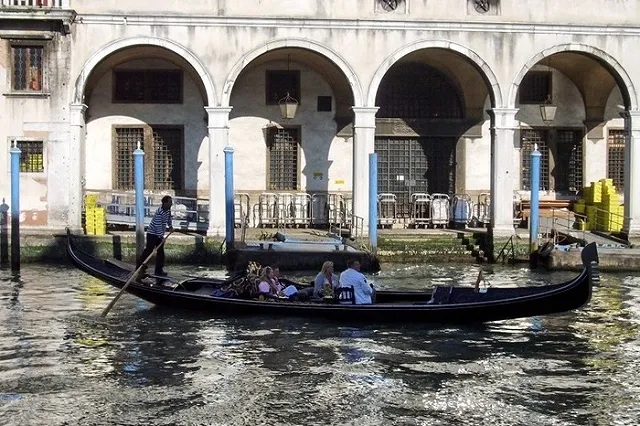 Венецианский фестиваль выразил поддержку Олегу Сенцову