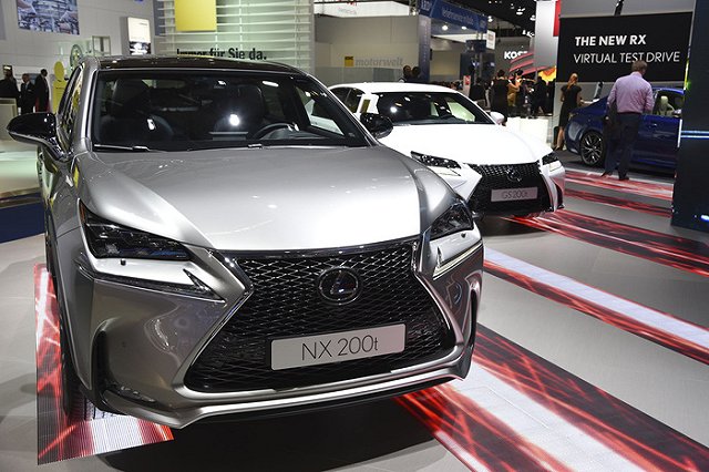 Екатеринбуржцу пришлось расстаться с «Лексусом» из-за долга бывшей жены