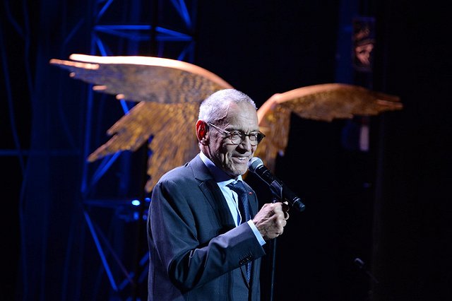 НТВ вырезал речи режиссеров в поддержку протестующих из телеверсии премии «Ника»