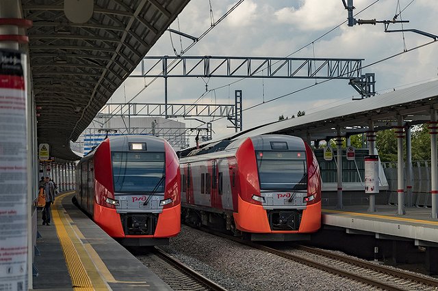 Свердловчане стали чаще отправлять посылки через железную дорогу