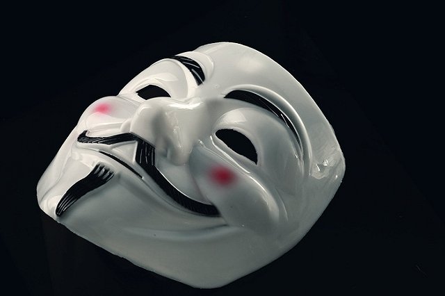 «Кое-кого отрезвить». Уголовная ответственность за клевету коснется блогерских каналов