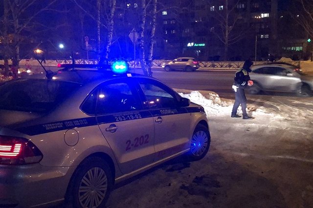 Подросток попал под машину на Вторчермете