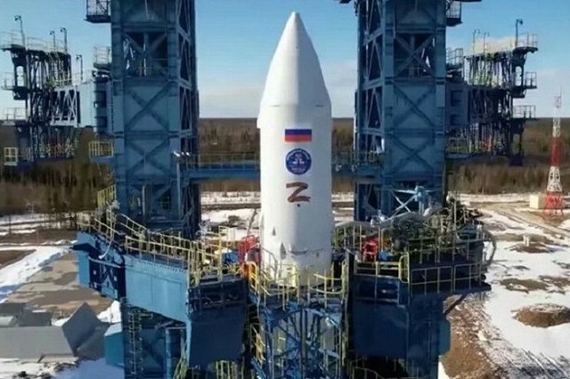 Российский военный спутник сгорел в атмосфере через 20 дней после запуска