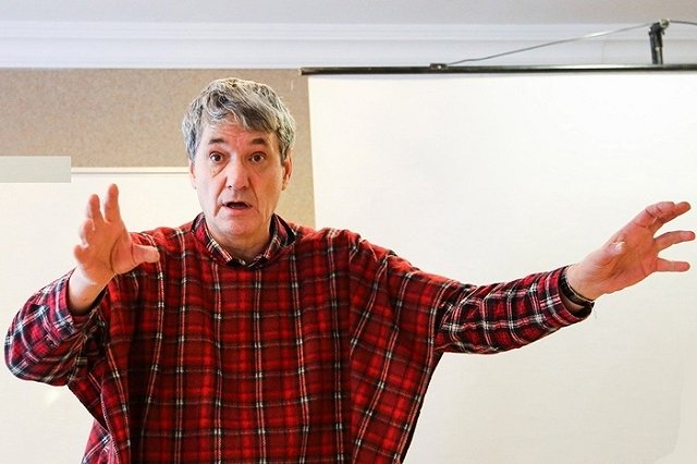 В Екатеринбурге скончался известный преподаватель УрФУ