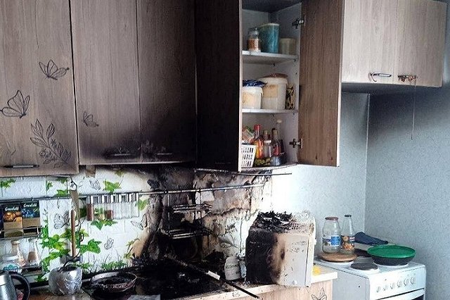 Кошки подожгли квартиру в Уфе